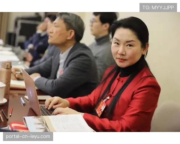 评论:VAR决策过程商业化?付费观看裁判对话录音引发伦理争议 评论:VAR决策过程商业化?付费观看裁判对话录音引发伦理争议